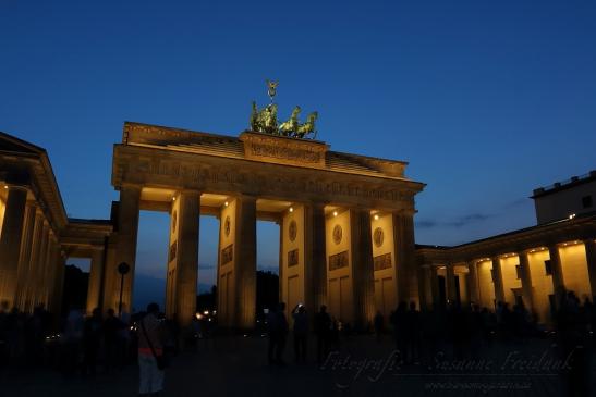das Brandenburger Tor zur Blauen Stunde