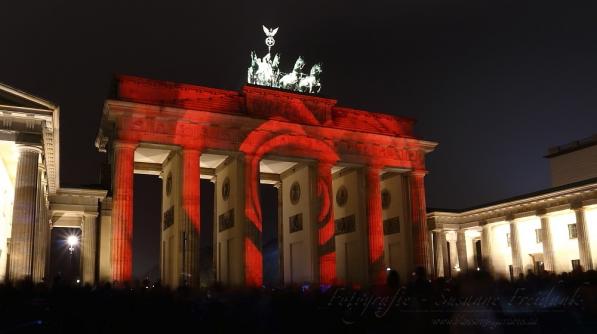 das Brandenburger Tor zum Festival of Lights 2014