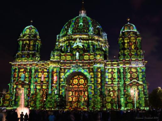 der Deutsche Dom zum Festival of Lights 2014